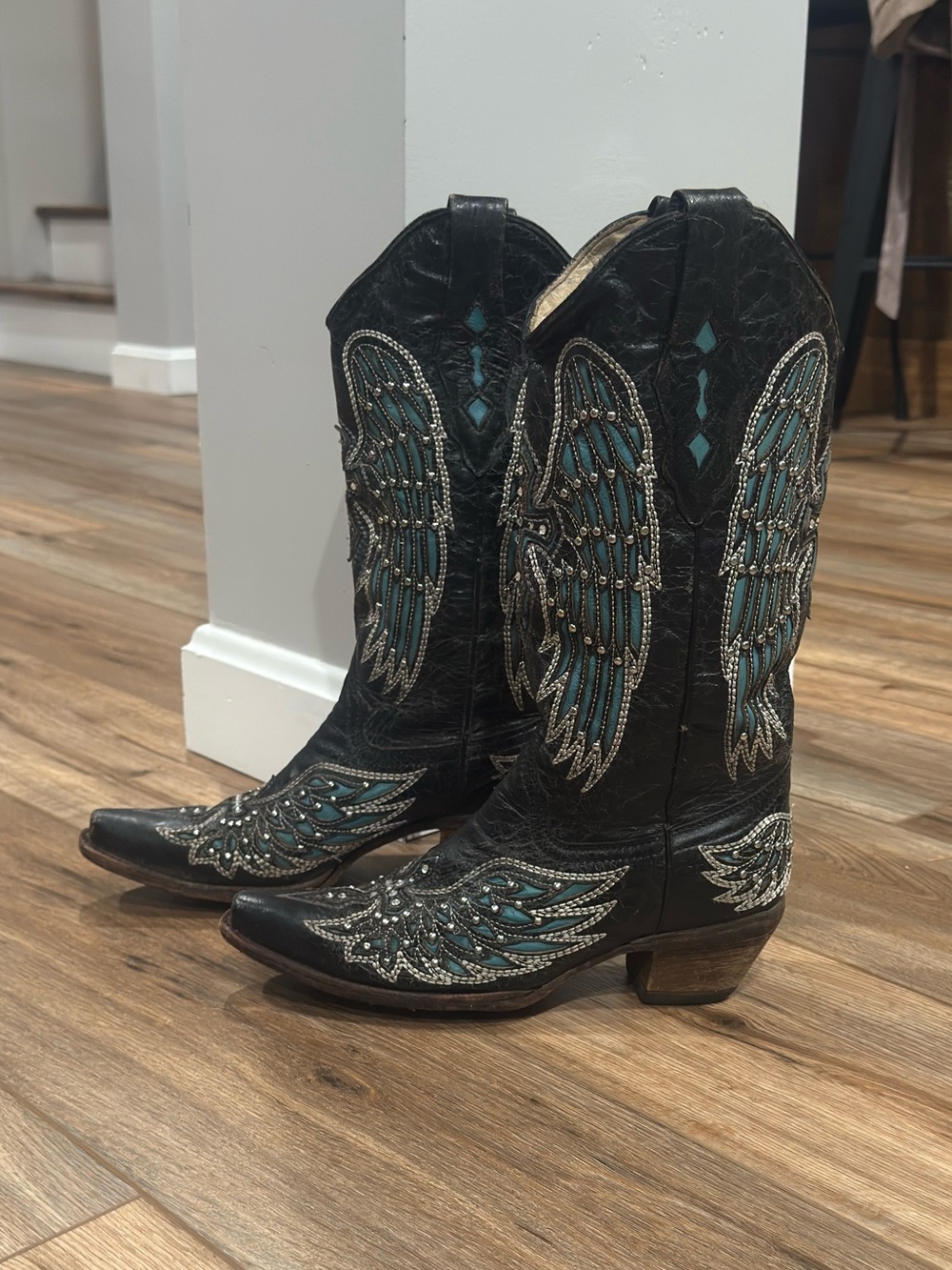 CORRAL Western Turquoise Studded Angel Wing Black Cross Cowboy Boots | Size 7